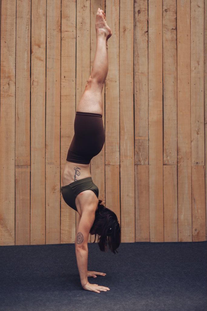 Les Yogis — inversions